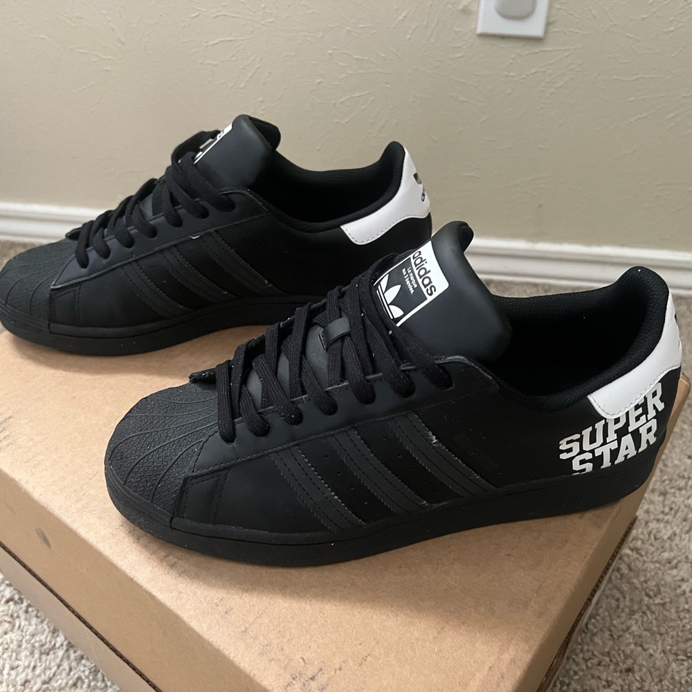Adidas superstar